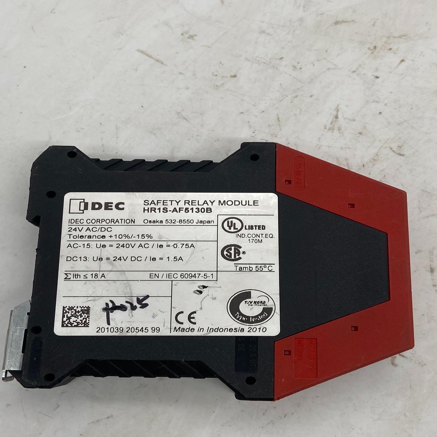 IDEC和泉安全继电器 HR1S-AF5130B （佳毅工控）