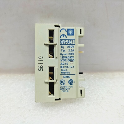 Contact Auxiliaire Telemecanique GV2 AE11 021354  LOT DE 3 P