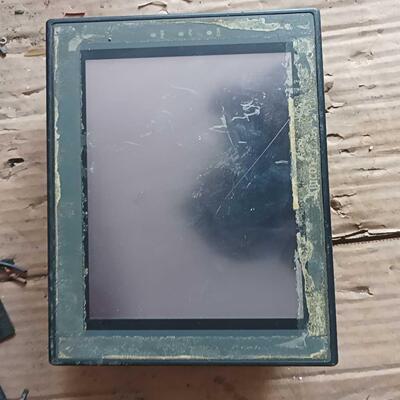 Kinco步科MT4424T触摸屏（电子设备）