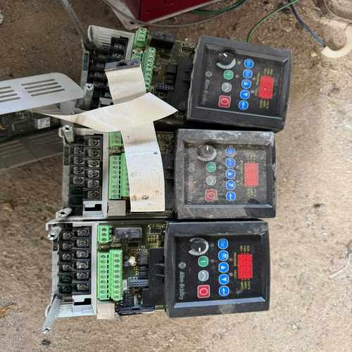 议价AB 22B-D010N104两个，22B-D1P4N104