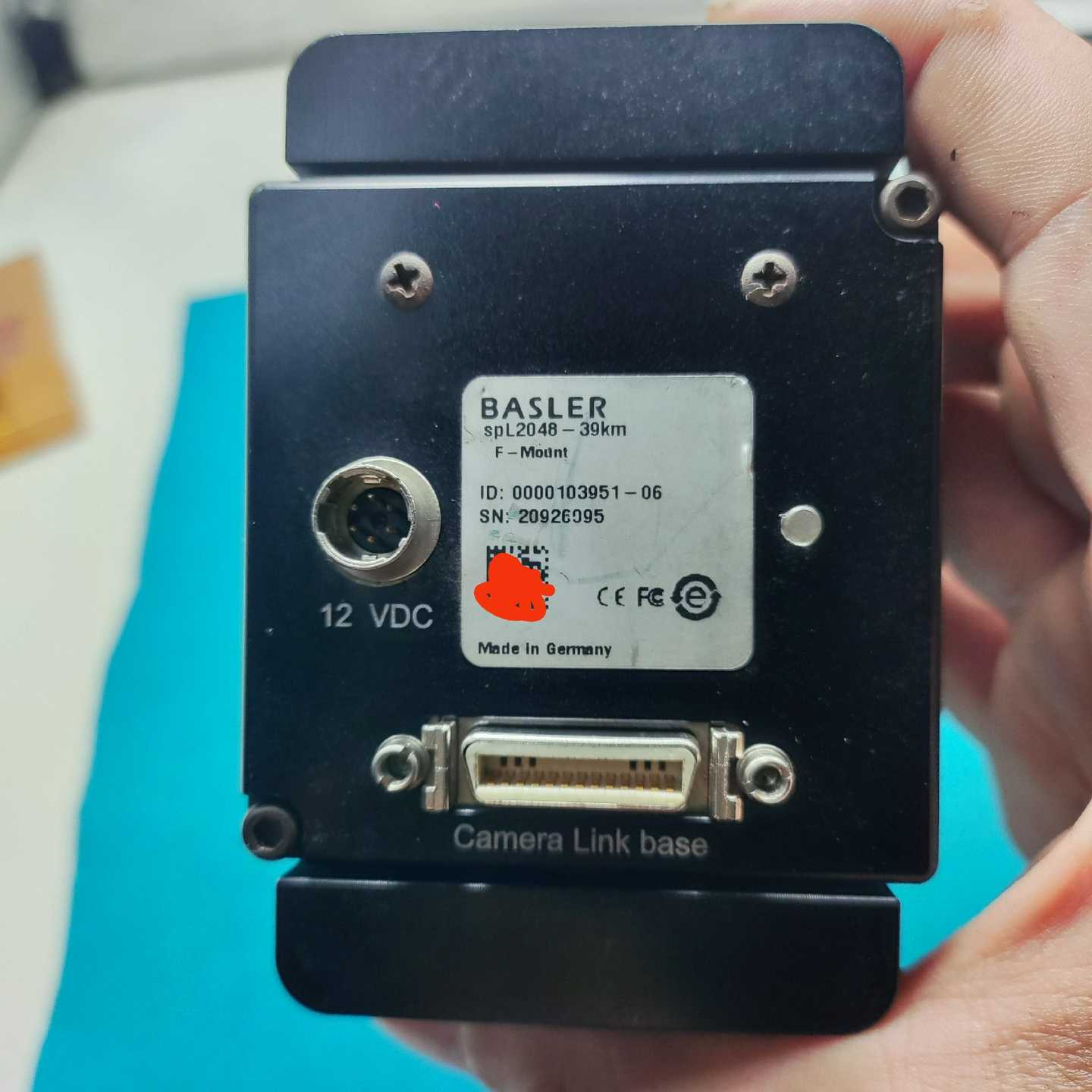 询价巴斯的工业线阵黑白相机。SPL2048-39KM带尼康镜头5