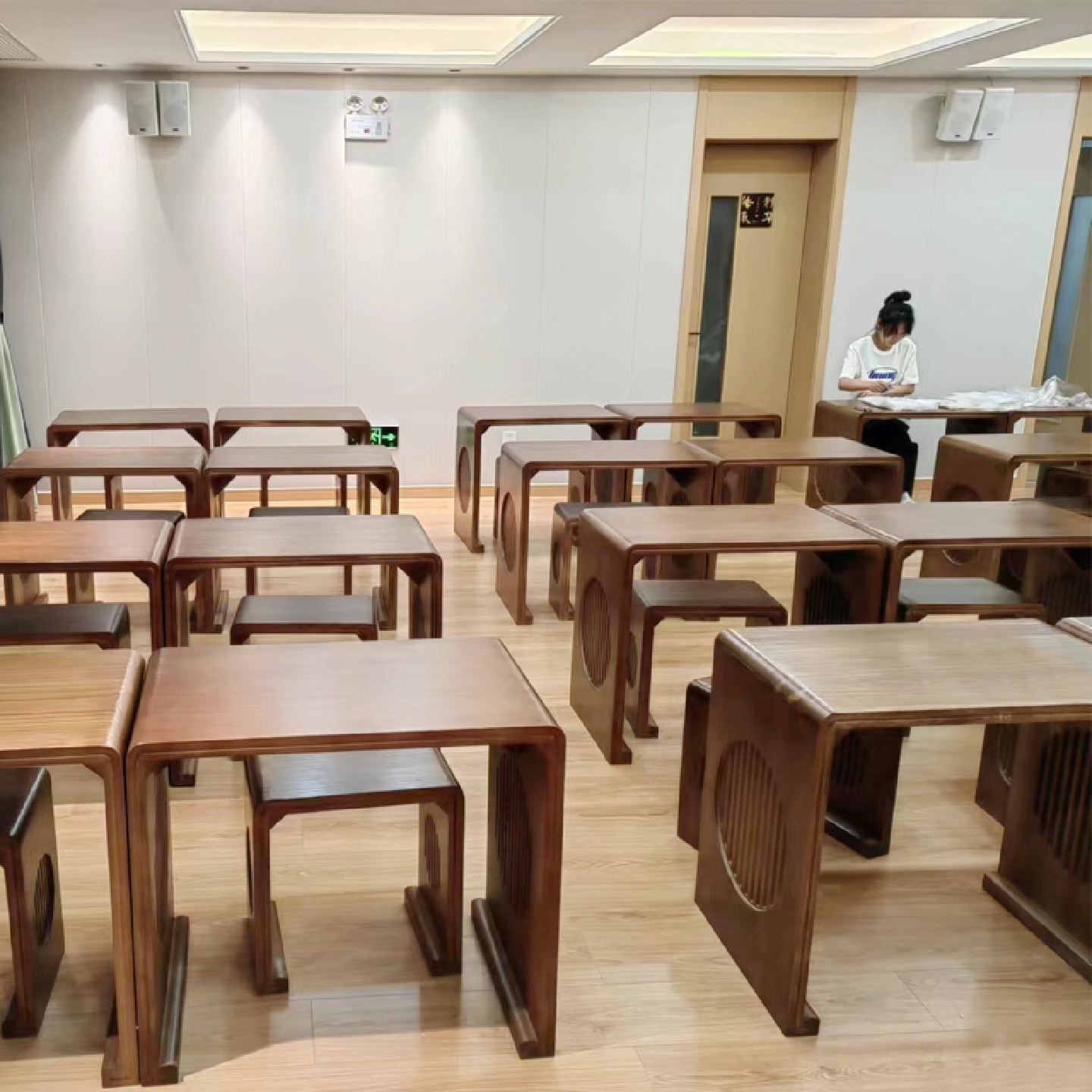 新中式书法桌子练字桌仿古国学课桌椅实木学生培训班围棋桌书画桌