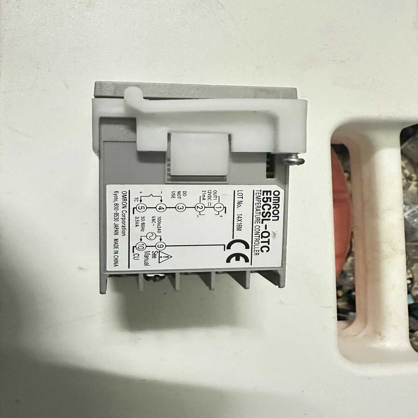 咨询-温控器E5CSL-QTC,成色如图,功能正常