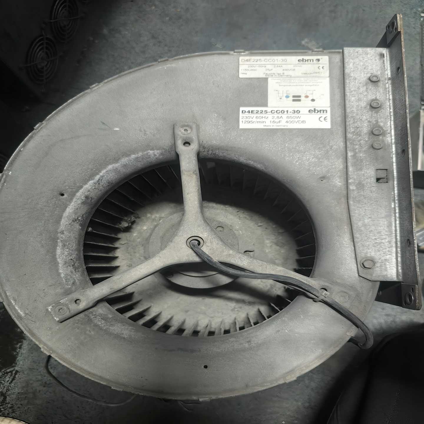 议价ABB变频器原装拆机风机D4E225-CC01-30德国e