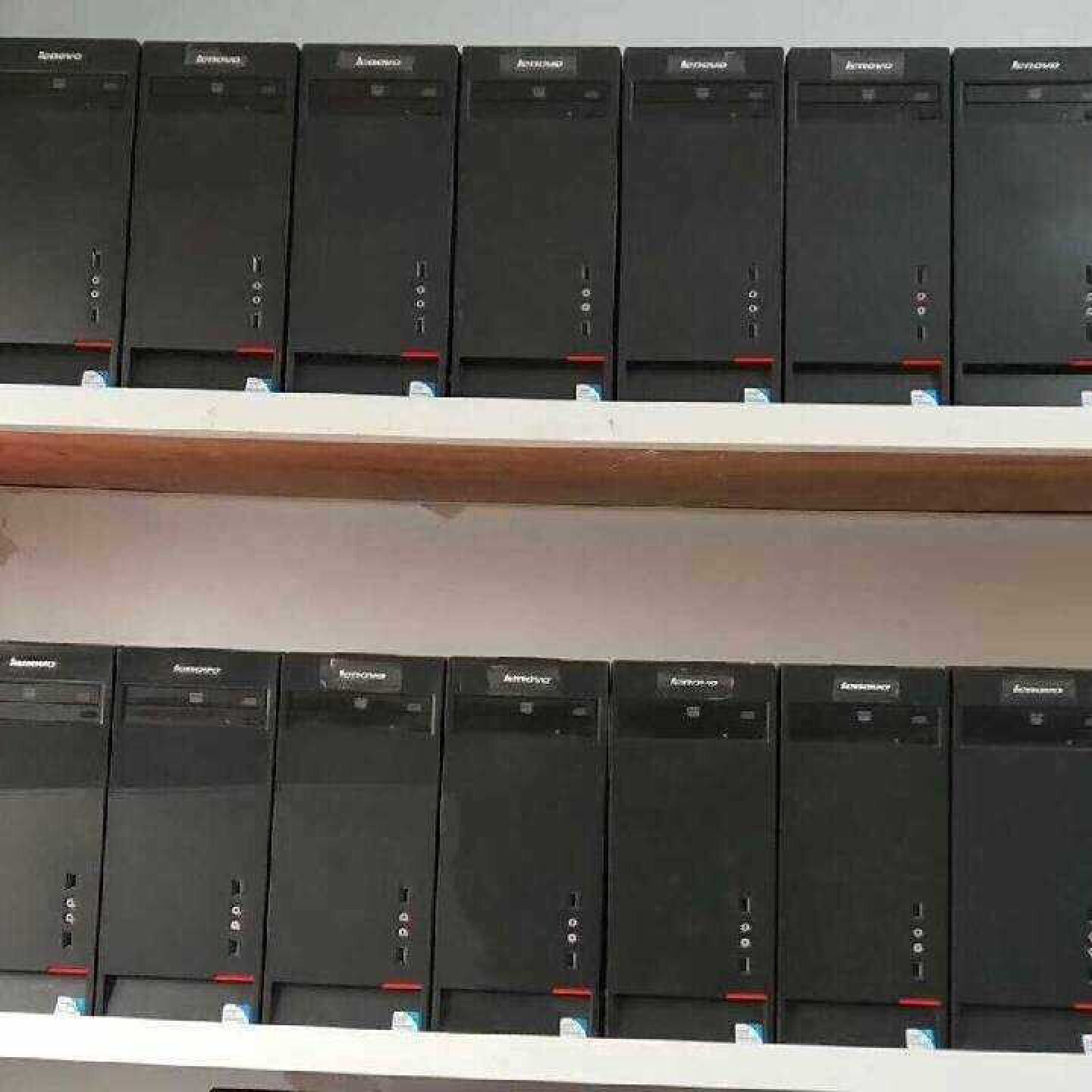 联想主机联想品牌机四核处理器内存8g硬盘120g固态-议价