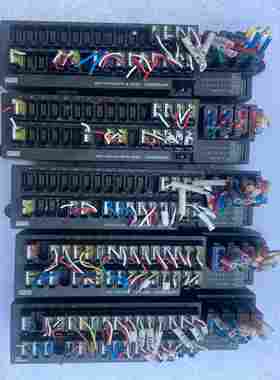 三菱接线模块aj65vbtce3-32d-议价