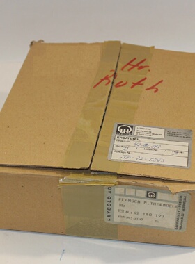 Leybold 42180193 Flansch m.thermoelement NEW