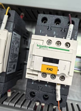 施耐德接触器LC1D40A二手拆机