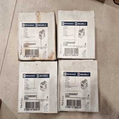 施耐德直流接触器LC1D65008D742V全新原装4个--议价商品