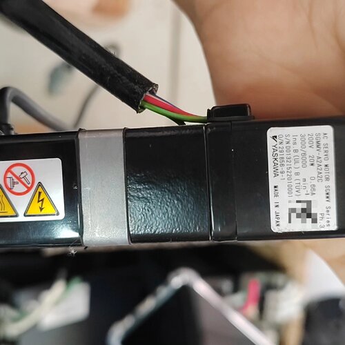 【询价】安川电机SGMMV-A2A2A2C，实图拍摄，功能正常，80