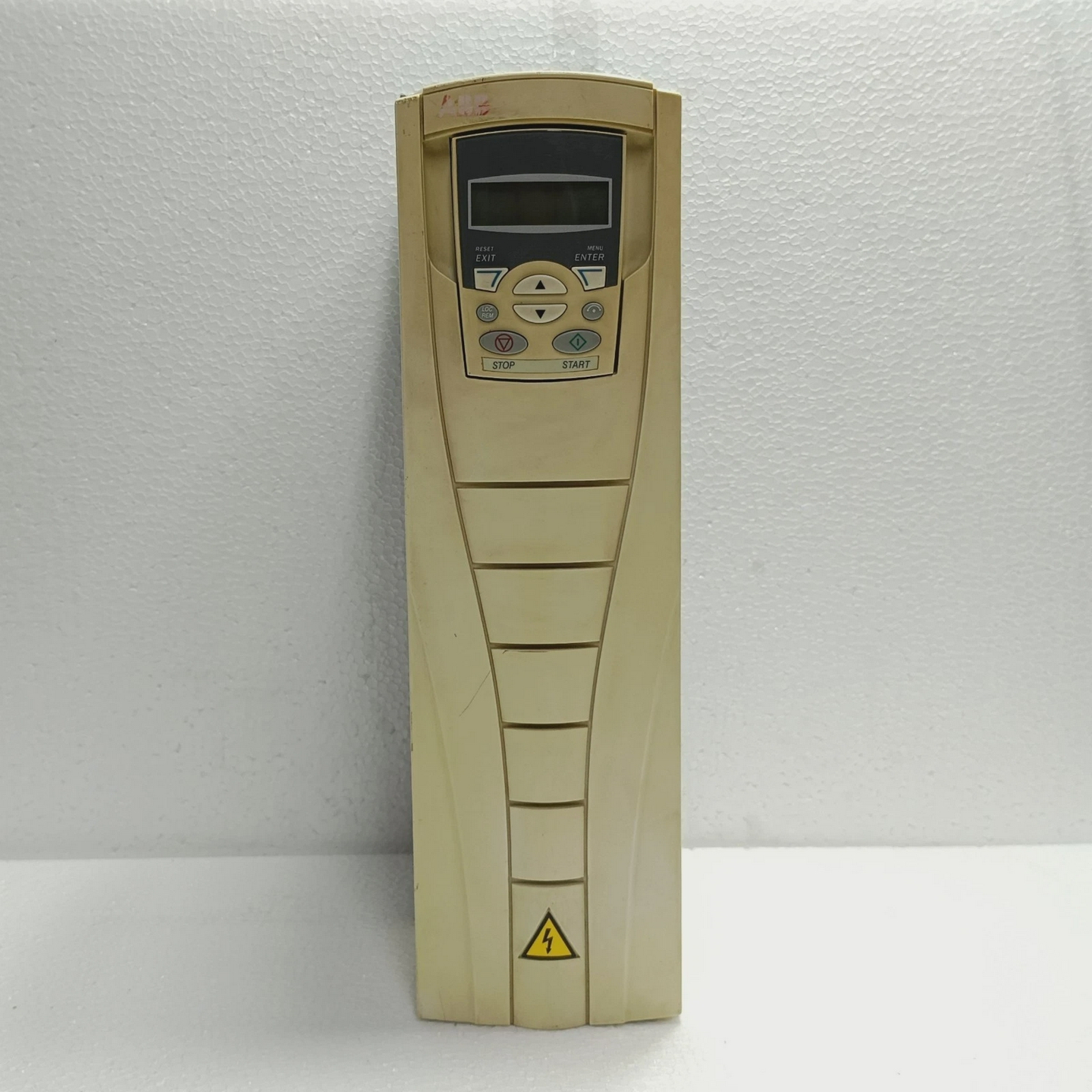 ABBACS550-01-023A-4变频驱动器VFD15HP带ACS-CP-C