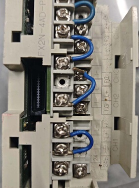 询价-FX2N4ADPT成色如图