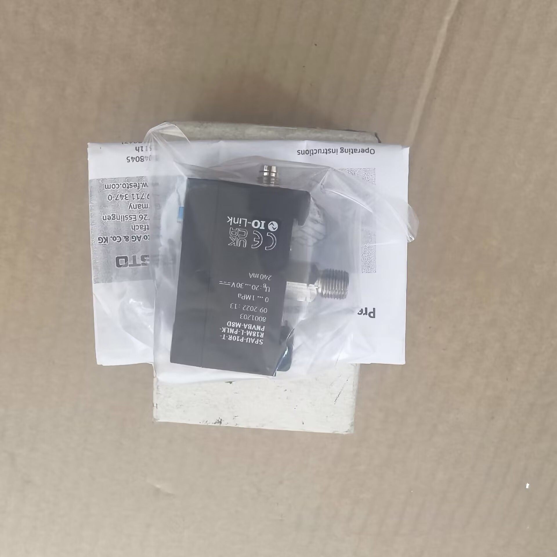 售前询价FESTO显示压力感测器SPAU-P10R-T-R18M-L-PNLK-PNVBA-M8D