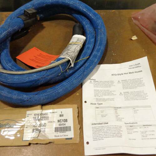 供应325764 诺信Nordson美国HOSE，BLUE SERIES，240V AD-41 3257
