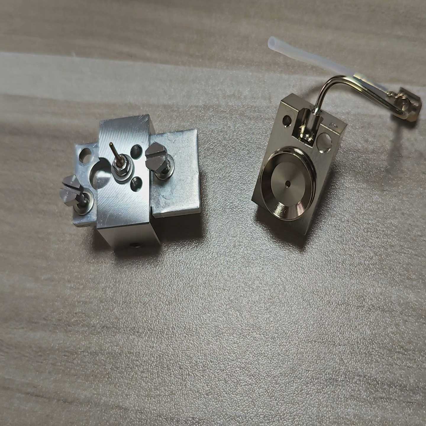 岛津GCMS-TQ8040CI离子源