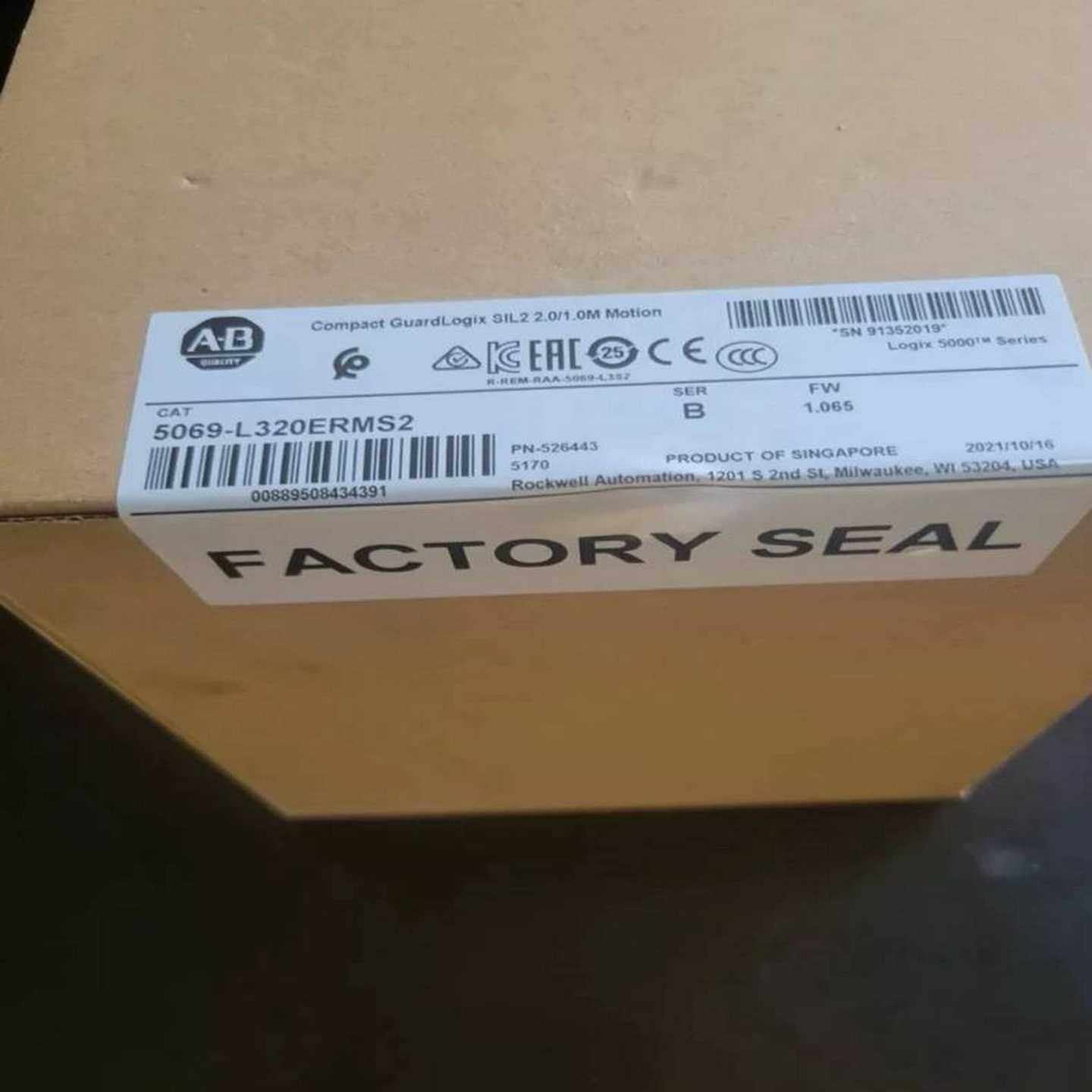 Allen-Bradley 5069-L330ERS2 50{议价}