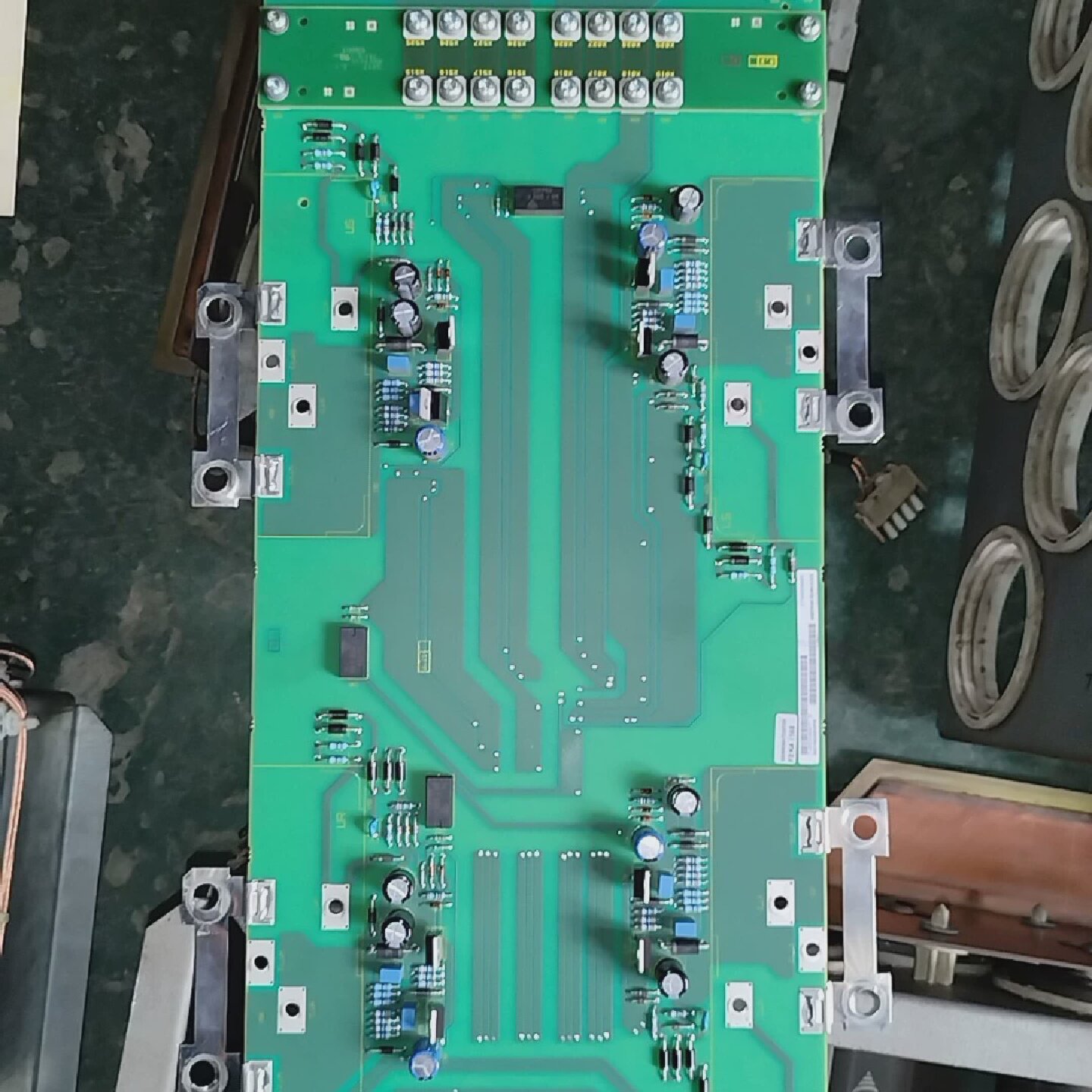 6SE7035-1EJ84-1JC2西门子变频器拆机驱动板触询价