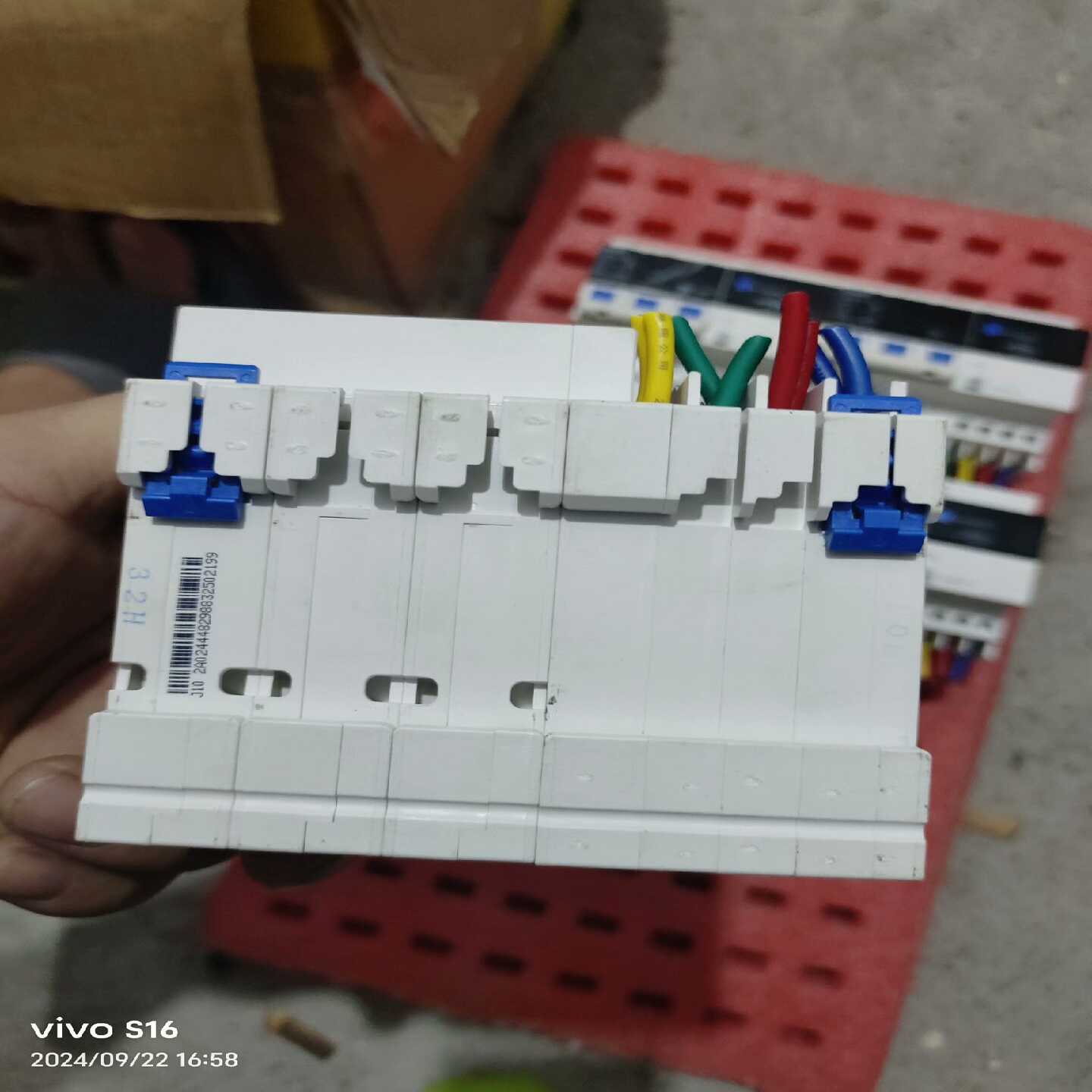 正泰带漏电保护器空气开关NB6LE-32-C32总开断路器空-议价