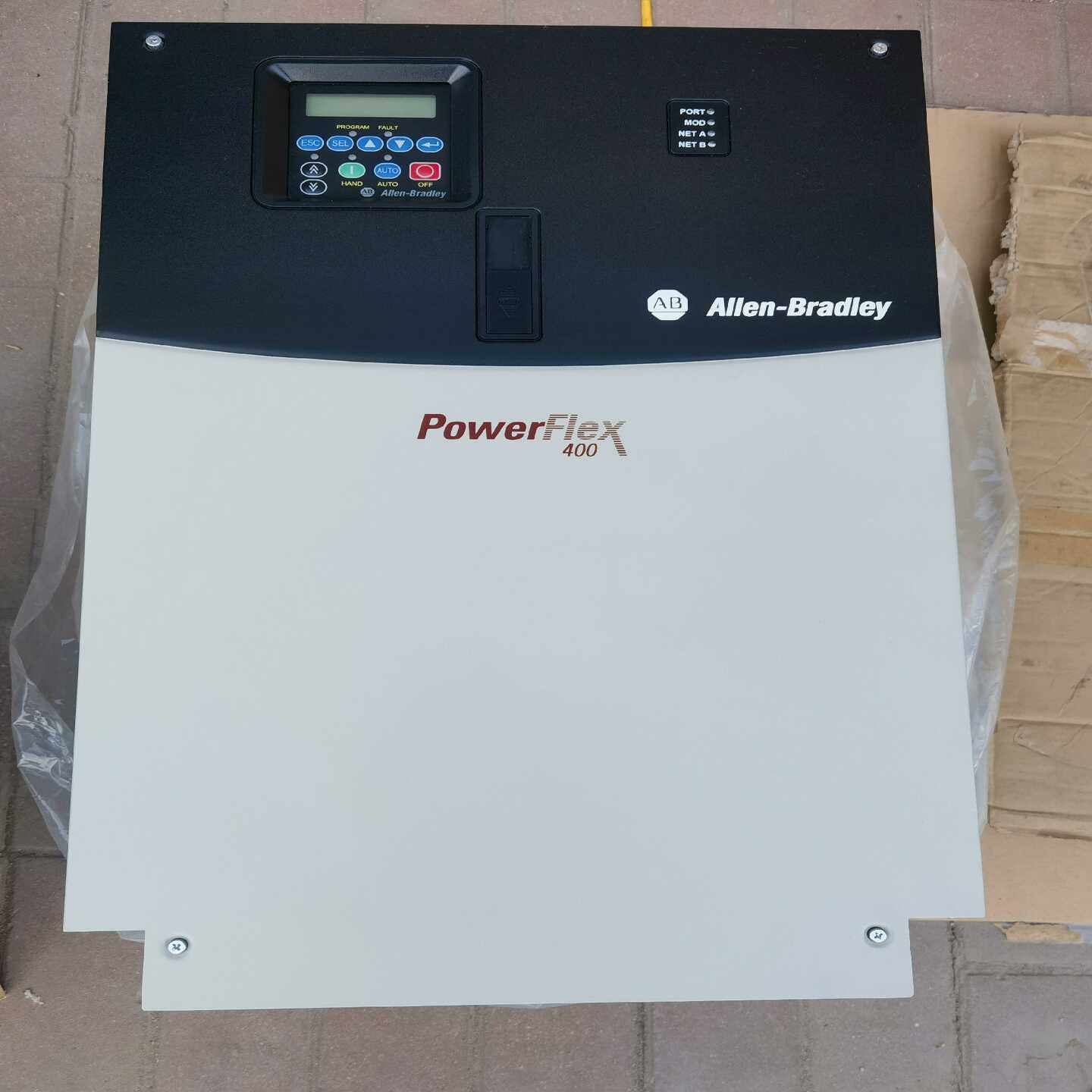 AB变频器，全新，22C-D142A10375KW