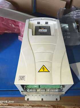 询价ABB变频器ACS510-01-03A3-4，1.1KW