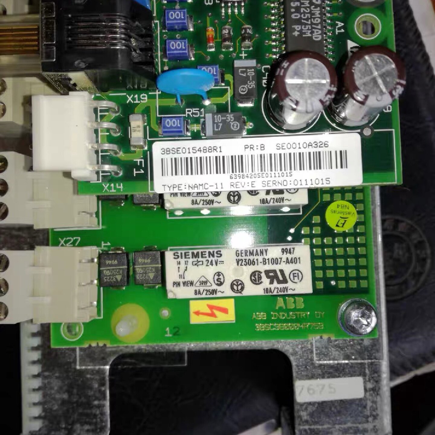 ACS600主板的NAMC11NIOC02全新议价