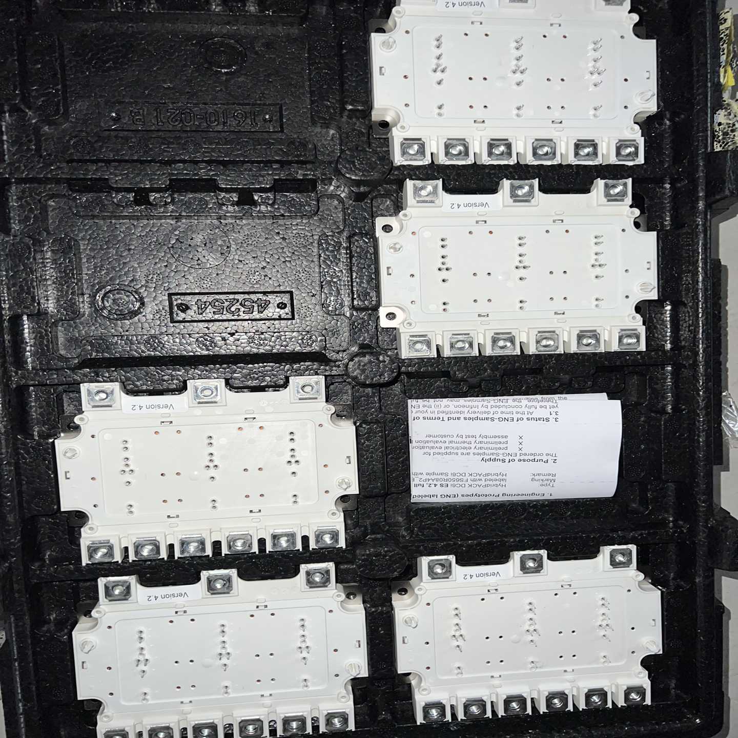 英飞凌 FS650R08A4P2-ENG 议价~询价