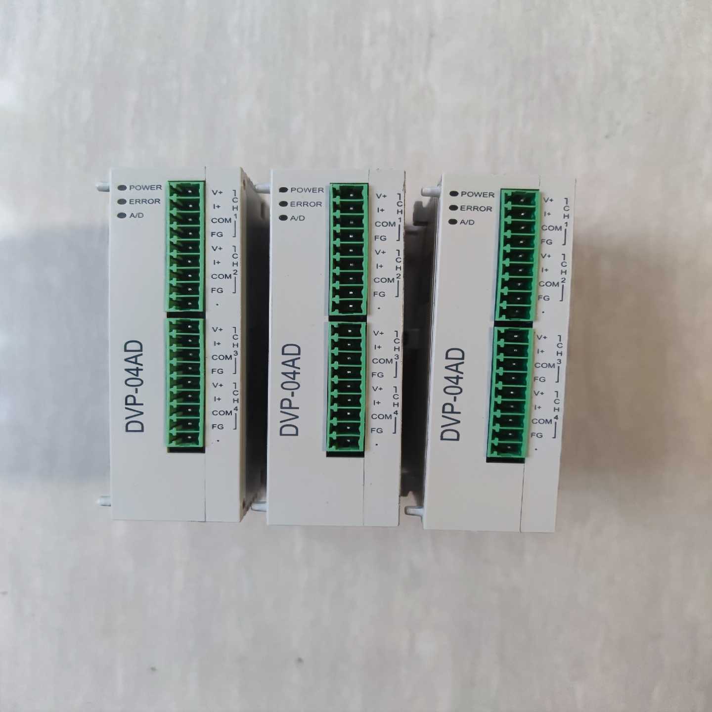 【议价】台达PLC扩展模块DVP04AD-S成色实物图,功能正常,单适用