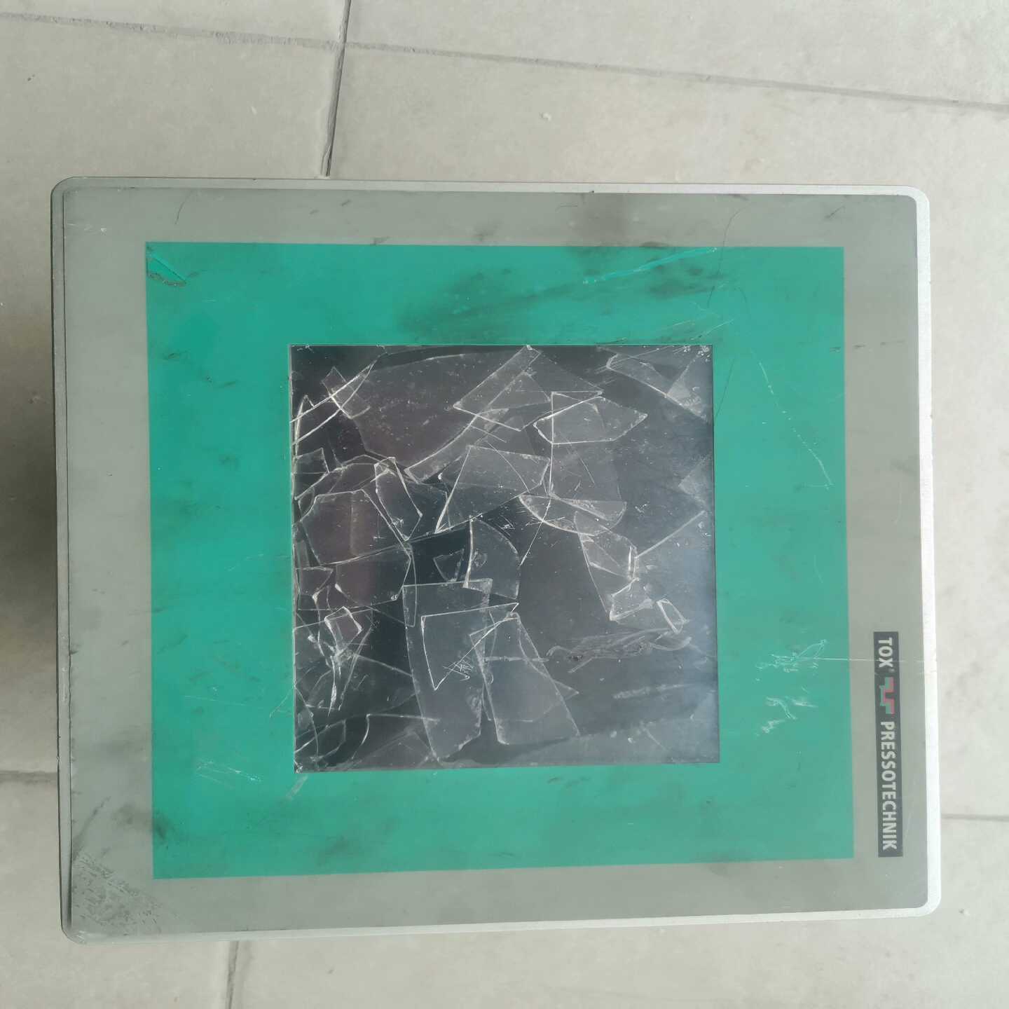 TOX控制屏EPW400.002.00.00，图片是实物，--议价商品