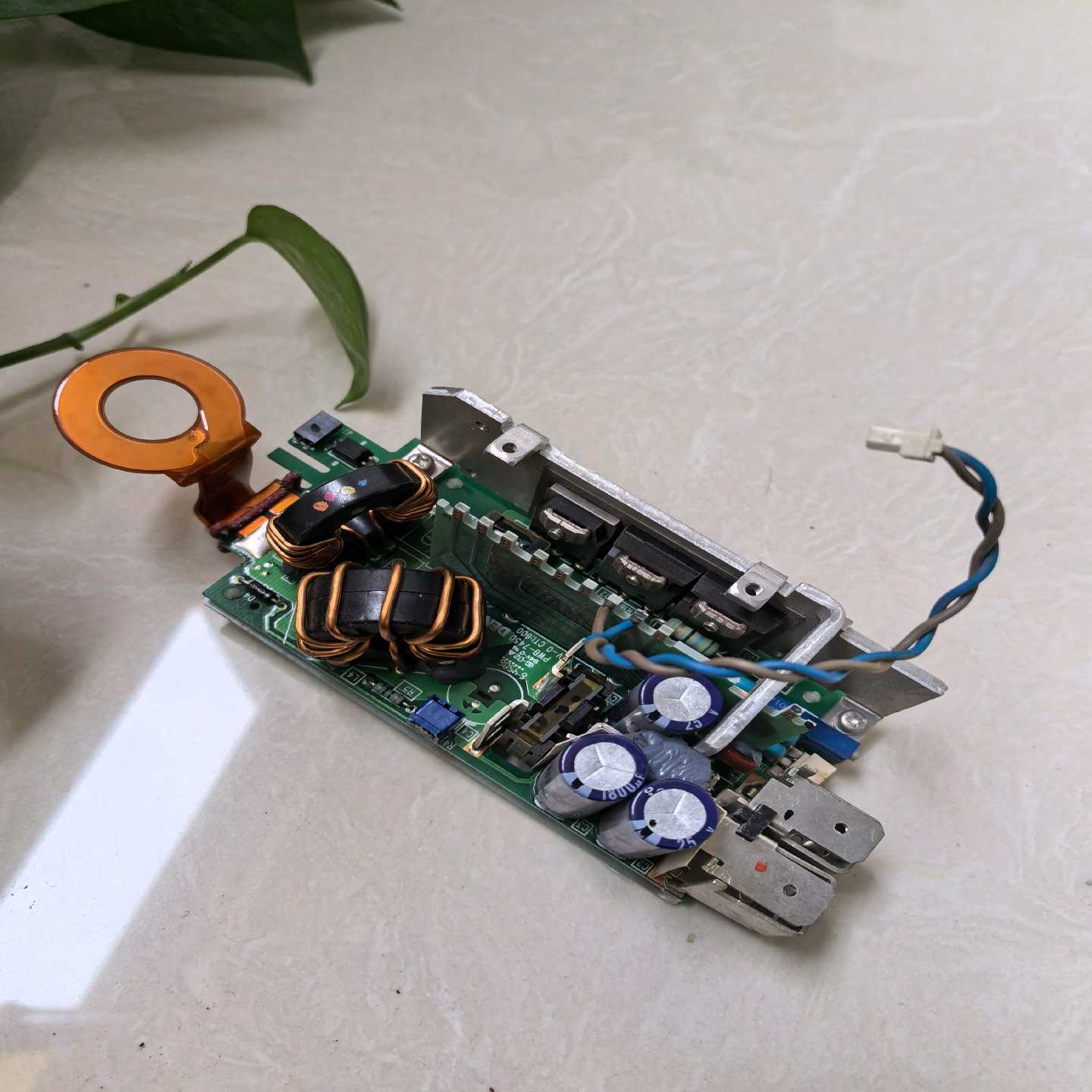 【议价】ND2S-F/AMD电源模块Alpha12V25A,79Q