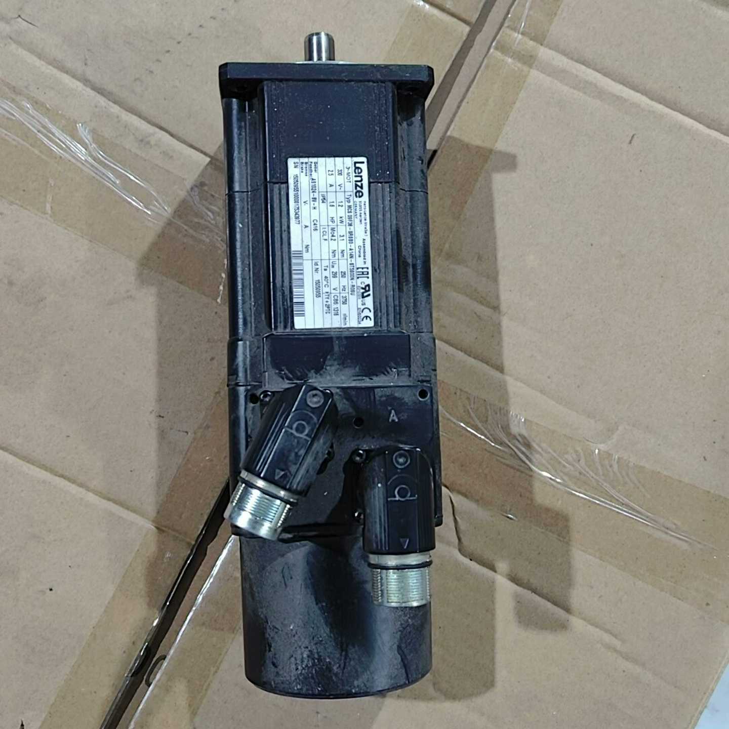 询价Lenze伦茨MCS09F38-SRSB-A14N-ST