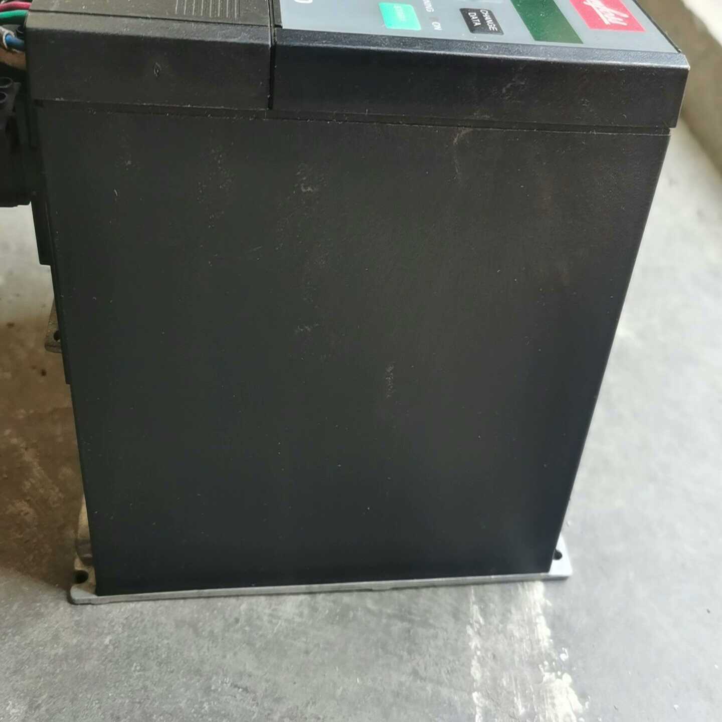 议价丹佛斯变频器VLT2915PT4B20STR0DBF00A0