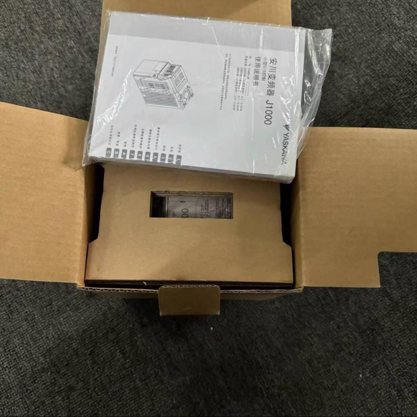 配件CIMR-JABA0002BAA CIMR-JB2A0004BAA 安川变频器现货议价