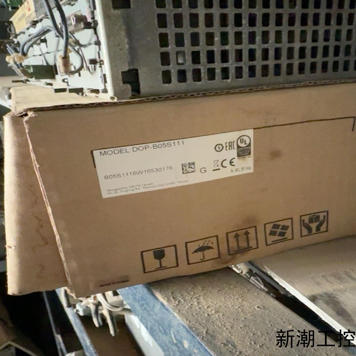 台达触摸屏DOP-B05S111成色实物图全新闲置处理议价商品