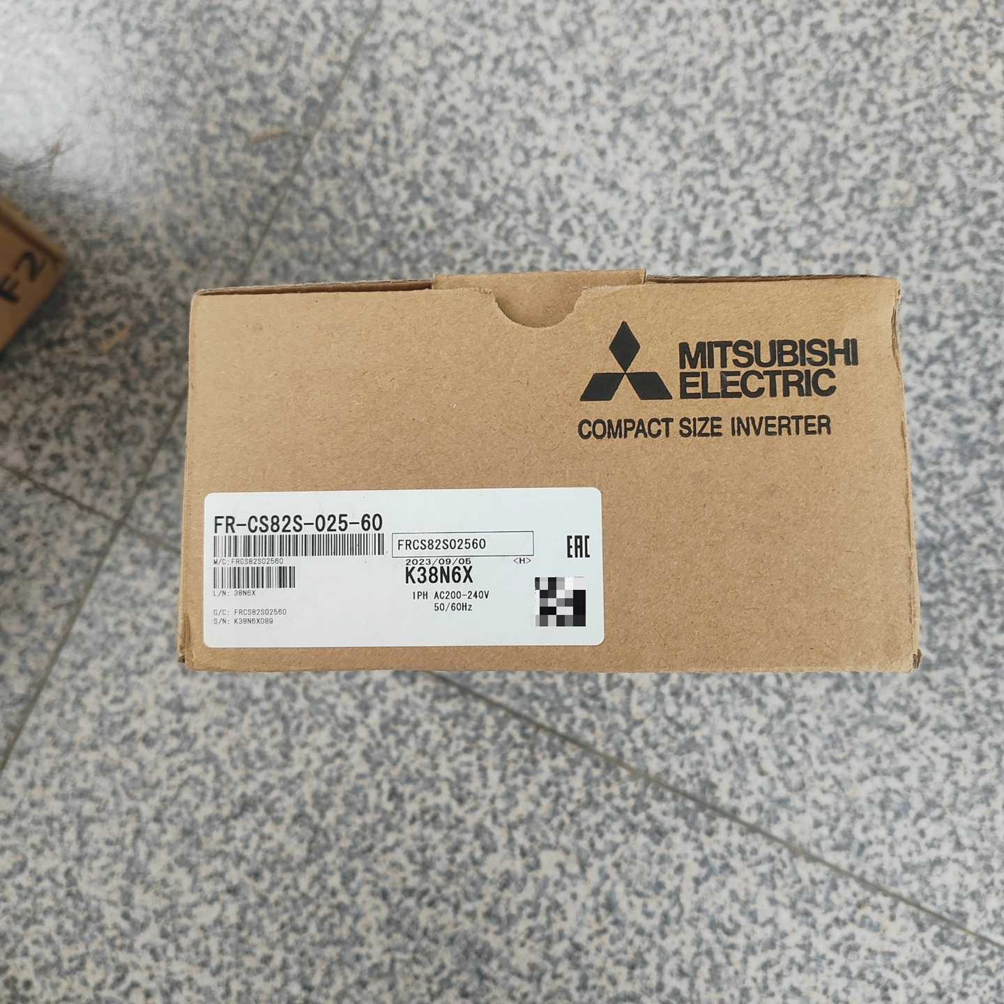 议价三菱变频器FR-CS82S-025-60全新原装正品，盒码