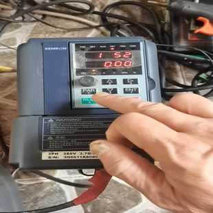 5.5kw科姆龙KV3000变频器 3.7 功能外观完好 星慕电子