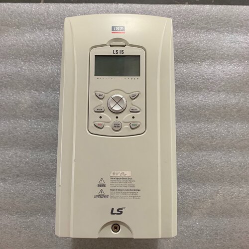 溢价-LS变频器iS7系列SV0015iS74N0成色如图