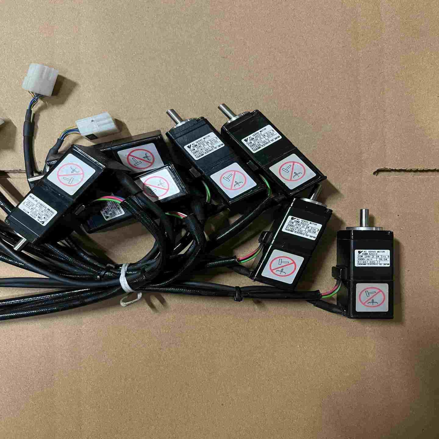 【星慕电子】SGMM-A2C312 安川伺服电机