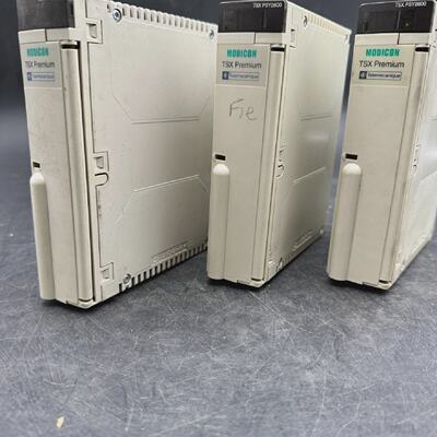 1pc X Schneider TSXPSY2600 Power Supply Module 100240VAC 26W