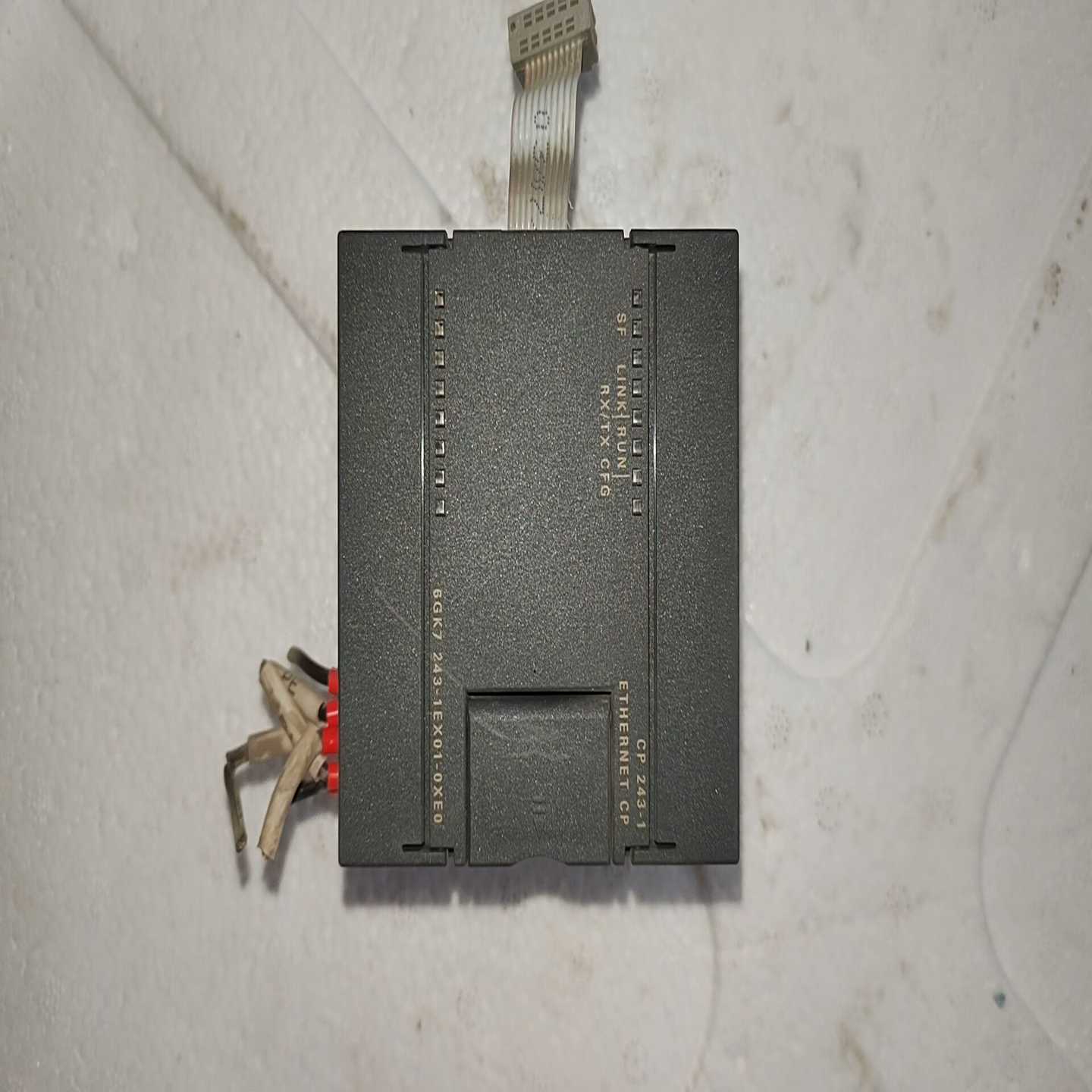 议价西门子6GK7243-1EX01-0XE0，功能正常，成色看