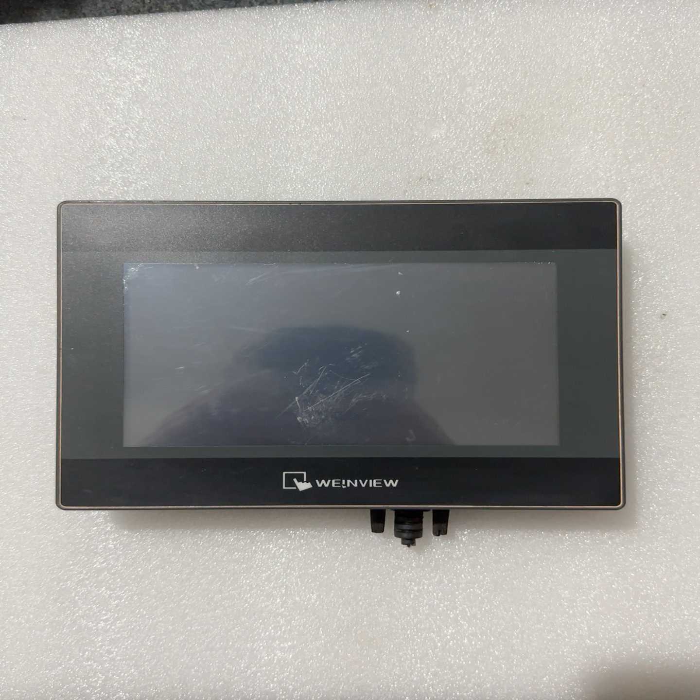 议价威纶触摸屏、MT6070iH、成色漂亮、功能完好、下单测试发