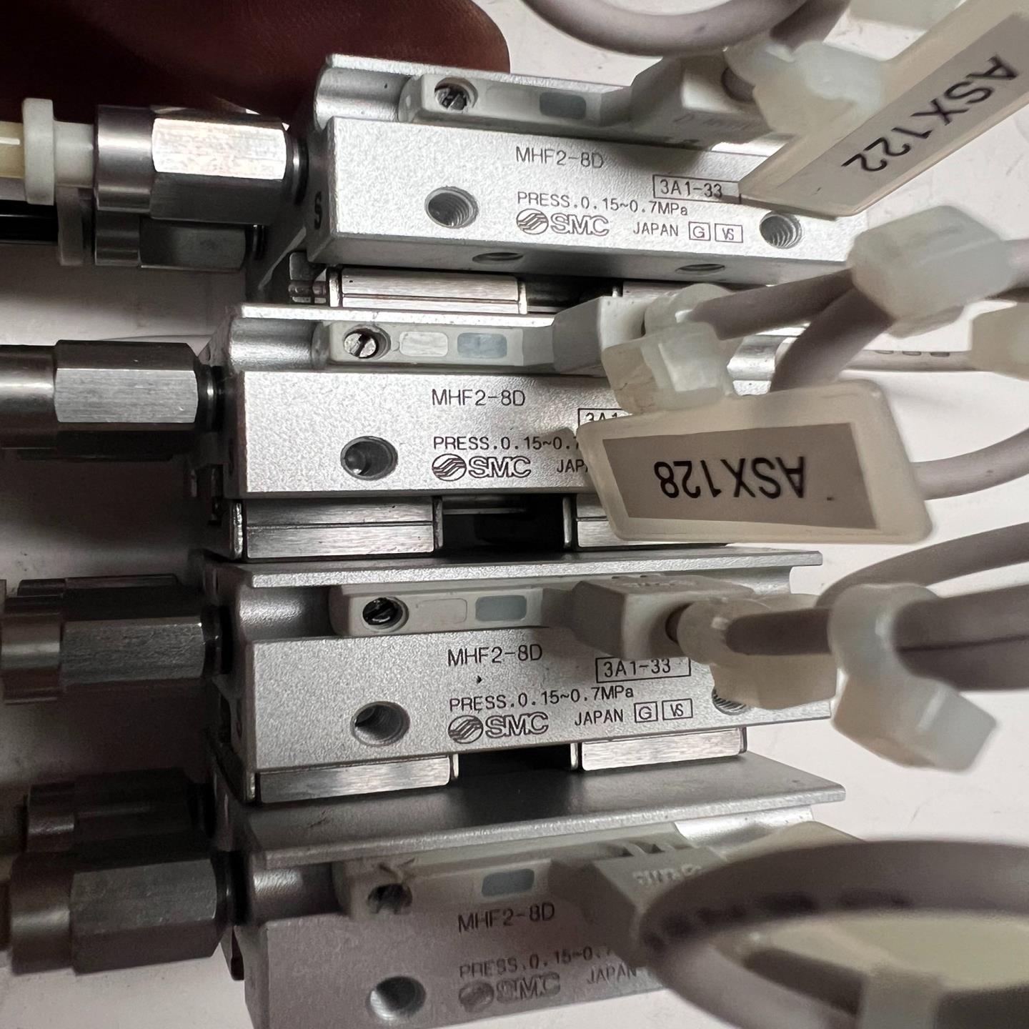 SMC平行手指气缸MHF2-8D--议价商品