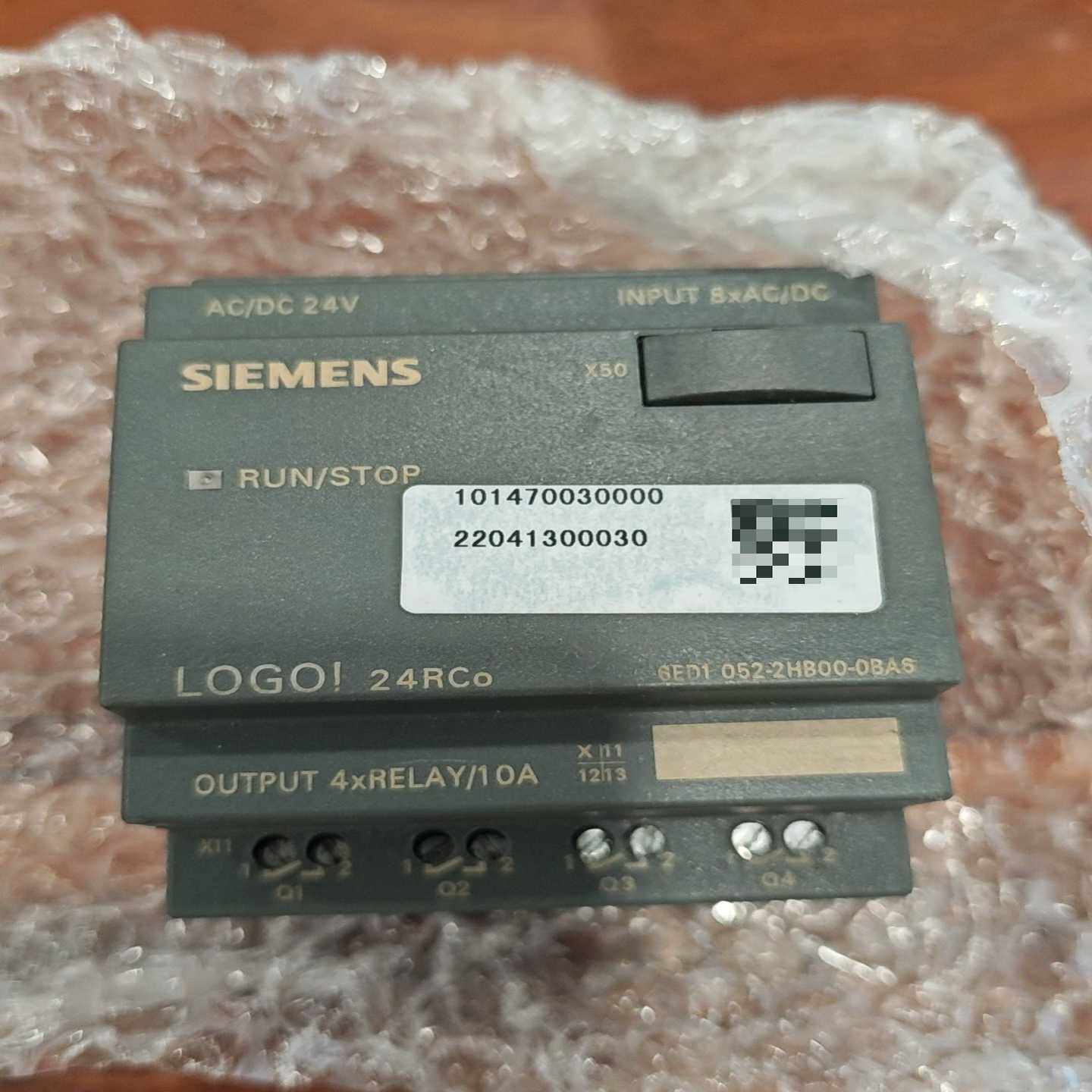 西门子LOGO!24RCoPLC模块，型号6ED105--议价商品