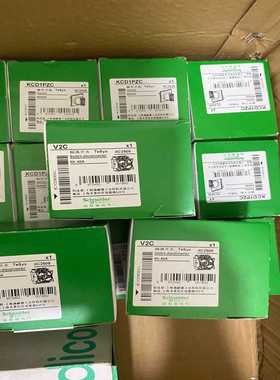 施耐德隔离开关，型号VCF2C(本体V2C手柄KCD1P