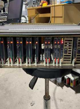分配放大器一台，C310。SDI-AM六张，SDI-询价