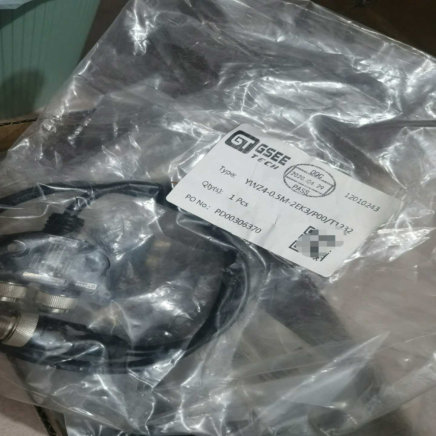 ywZ4-0.5m-2ek3/p00吉诺连接器，询价