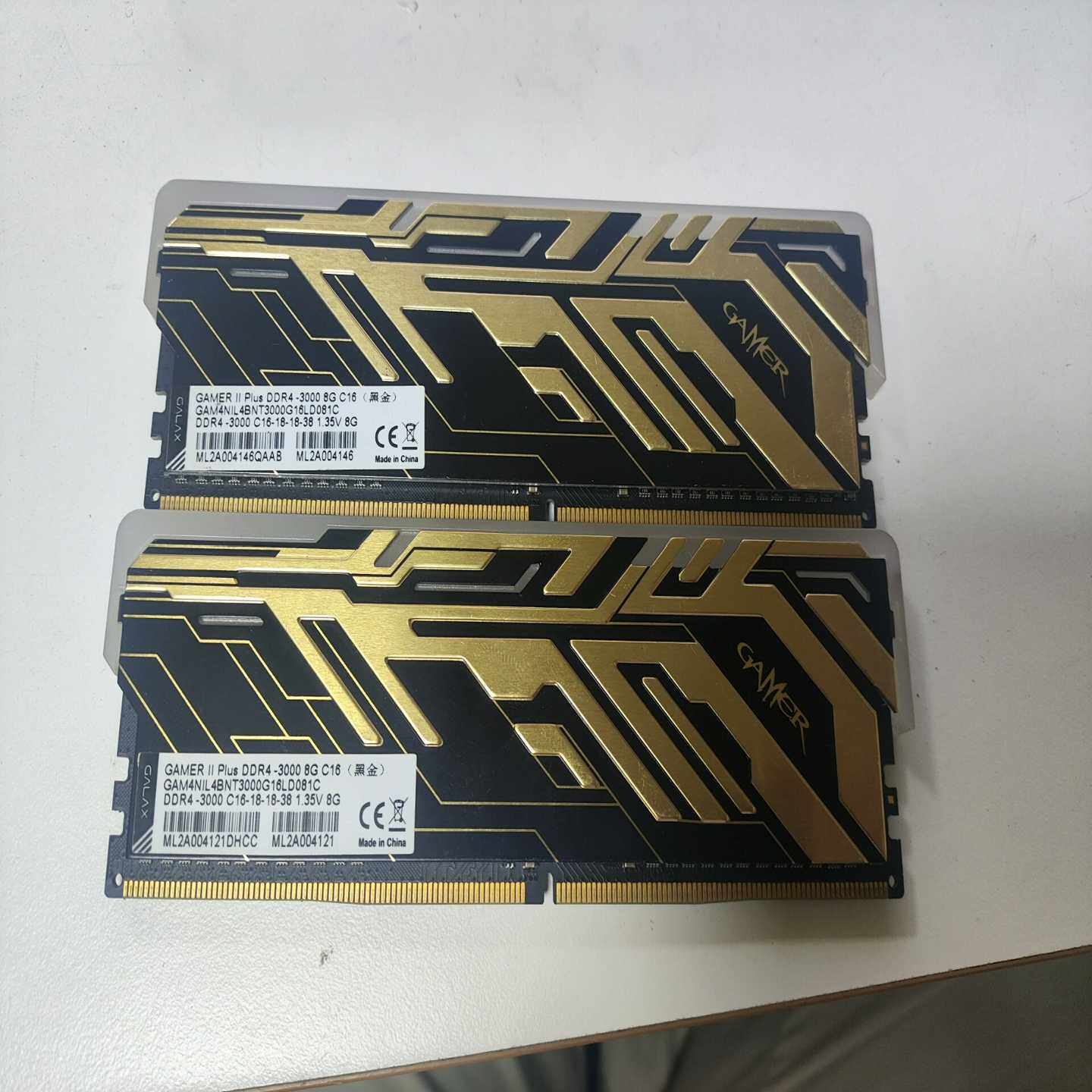 议价影驰黑金16G 82 3000c16内存灯条