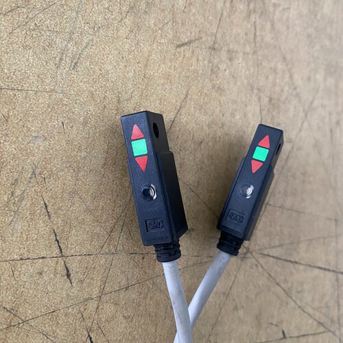磁性开关 D-H7NW-议价
