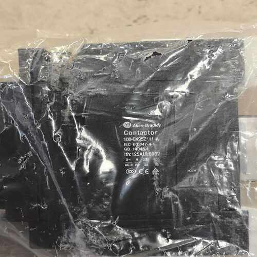 三凌PLC，FX2N-32MR-001实物图功能【卡奥电子】