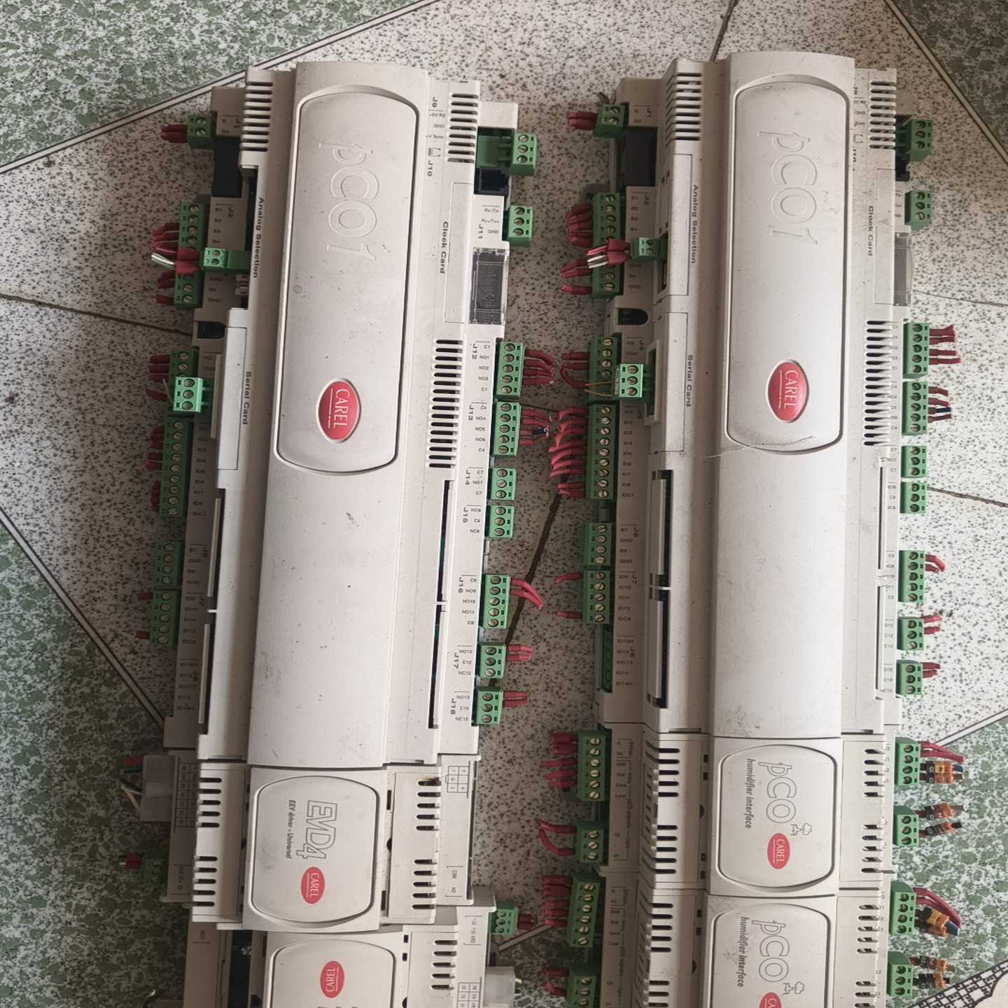 卡尔PLC控制器PC01000CM0，一共有两套询价