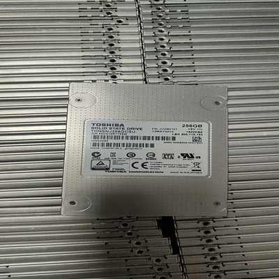 处理150个东芝mlc颗粒256gSSD固态硬盘--议价商品